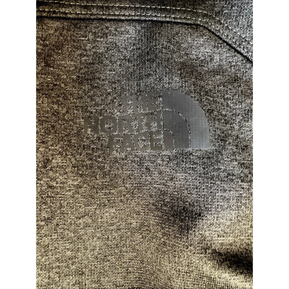 The North Face TKA Glacier 1/4 Zip Men's‎ Small Black F18 Stretch Chest Pocket